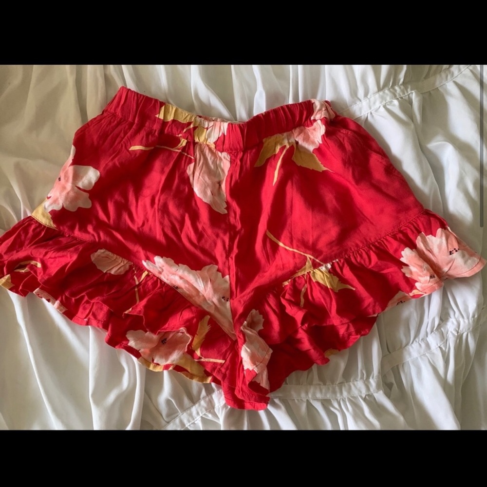 billabong flowy shorts